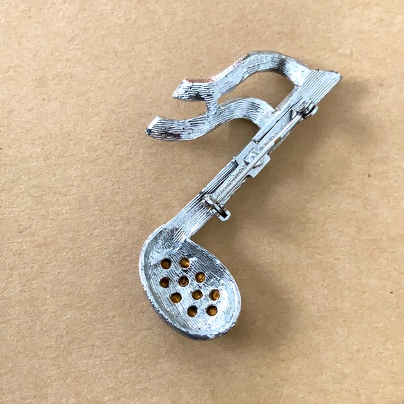 Music Note Rhinestone Pin - Picture 2 of 4
